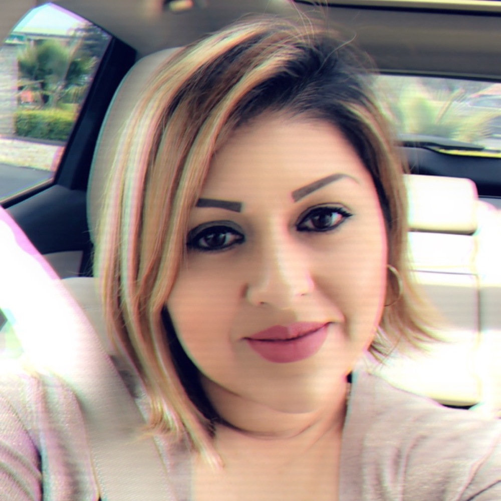 Meet your Posher, Ana